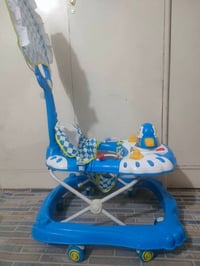 أثاث أطفال • ديكور أطفال • للبيع