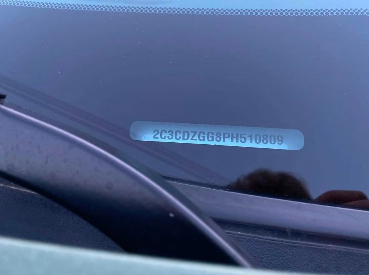 جالجر 2023     SXT  3.6 AWD
المسافة المقطوعة 35000mil

بدون صبغ السيارة ضررها بونيد مبدل وربع الجاملغ عكس السايق بارد وبارد بين باب السايق والجاملغ اقل الشبر 

لون مميز مواصفات فول فتحة تبريد كشنات تدفئة تحكم ستيرن 

سيارة بأسمي تحويل عنوان بغداد الرصاف

السعر 190 مجال بسيط 

اتصال  ***********
