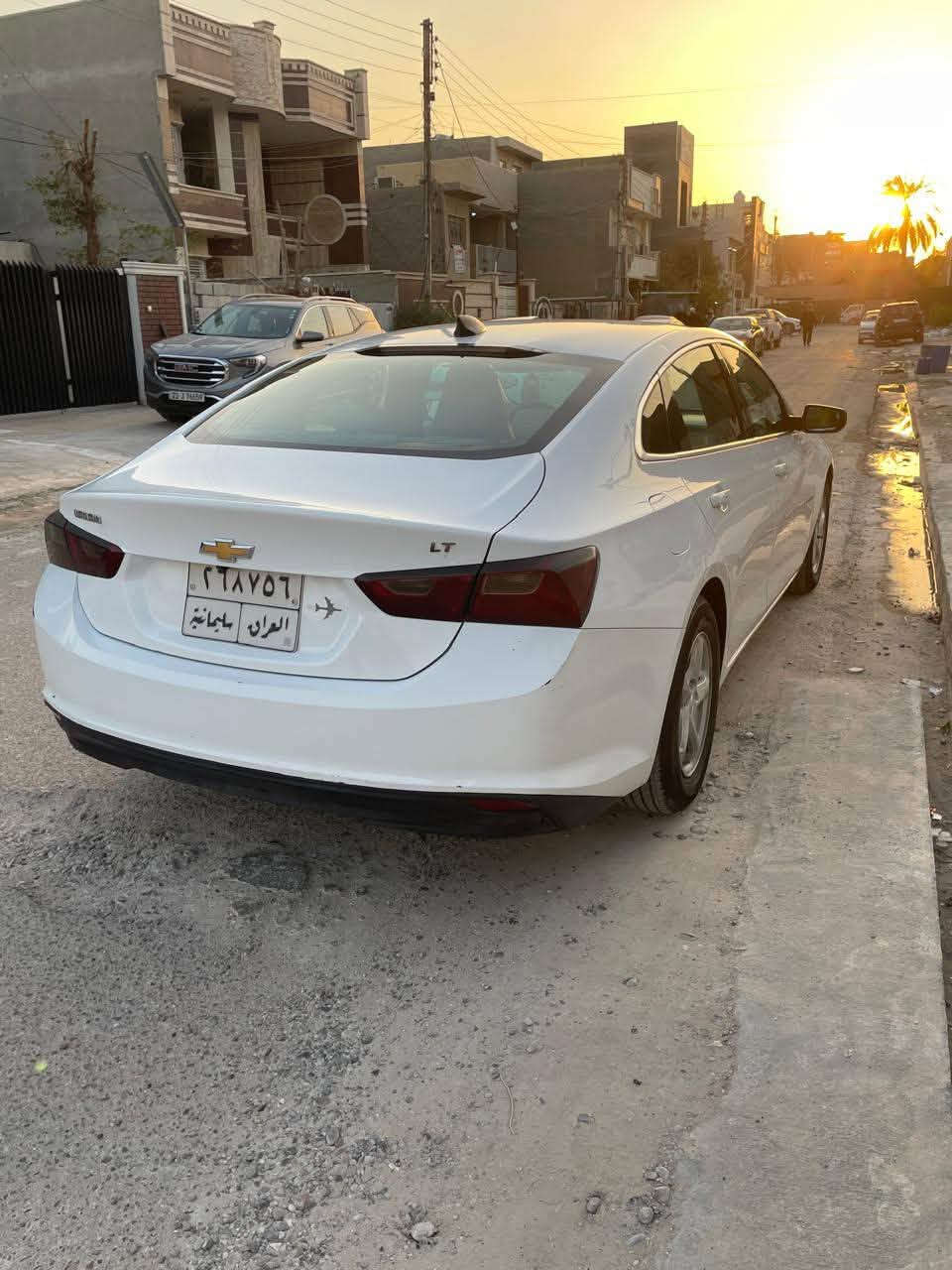 السلام عليكم
ماليبو 17 حادث فقط جاملغ امامي ايمن بالعراق بدون دواخل جاهزه من كل النواحي وبيه ملاحظتين بسيطه تكحيل مكان السياره بغدادالعامريه 
***********
السعر 88$ مجال بسيط
