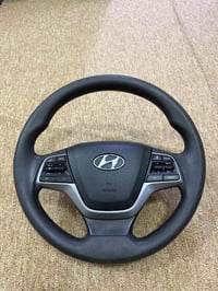 ستيرن النترا حديث للبيع ب60 وبي مجال واتساب 07847475715 متوفر توصيل