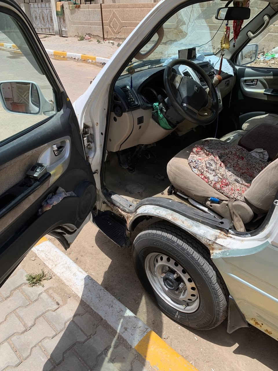 سلام عليكم شيري للبيع

سيارة كير جديد مكينه بيهة بداية تبخير 

اكسرن مال جمرة حدادية جديد تخم تاير جديد

مصفرة هيئة غرمات  هزة جديدة

السيارة كدامك صافية وحلوه صبغة بلادية

رقم واسط مشروع وطني بسمي تحويل ثاني يوم

السعر (68) بيها مجال   الاستفسار (***********) 
 العنوان بغداد الحسينية الراشدية

 وهاذه الرقم بي واتساب(***********)
