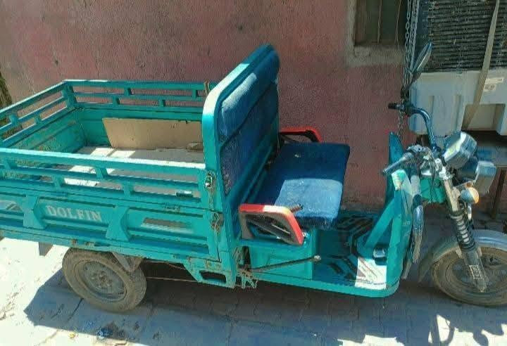ستوتة شحن للبيع سعره ٨٥٠ وبيها مجال
العنوان  بغداد النهظة 
الرقم ***********
