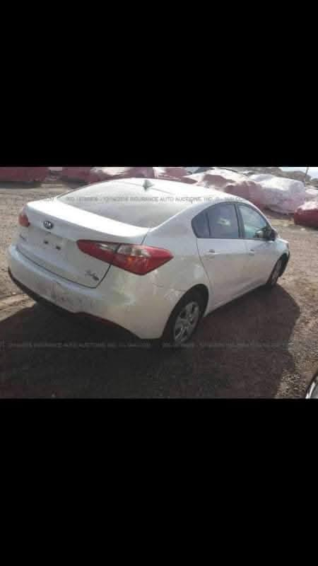 السلام عليكم كيا فورتي 16 امريكي رقم بغداد مشوع وطني باسمي مكان السياره بابل صور الحادث والسونار دخل المنشور رقم صاحب السياره ***********
