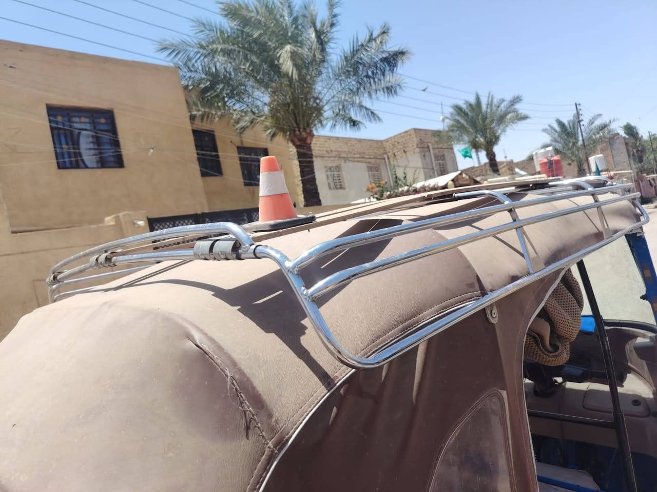 سيبايه للبيع. علي الحداد
ب 90 قفل ***********
