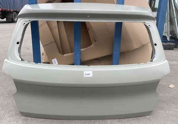 متوفر ادوات تفصيخ و تجاري هونداي فينيو 
ضمن مجمع عواد الخفاجي الحله حي الصناعي الشارع العام اتصل بالرقم واتساب تفاصيل أكثر ***********
