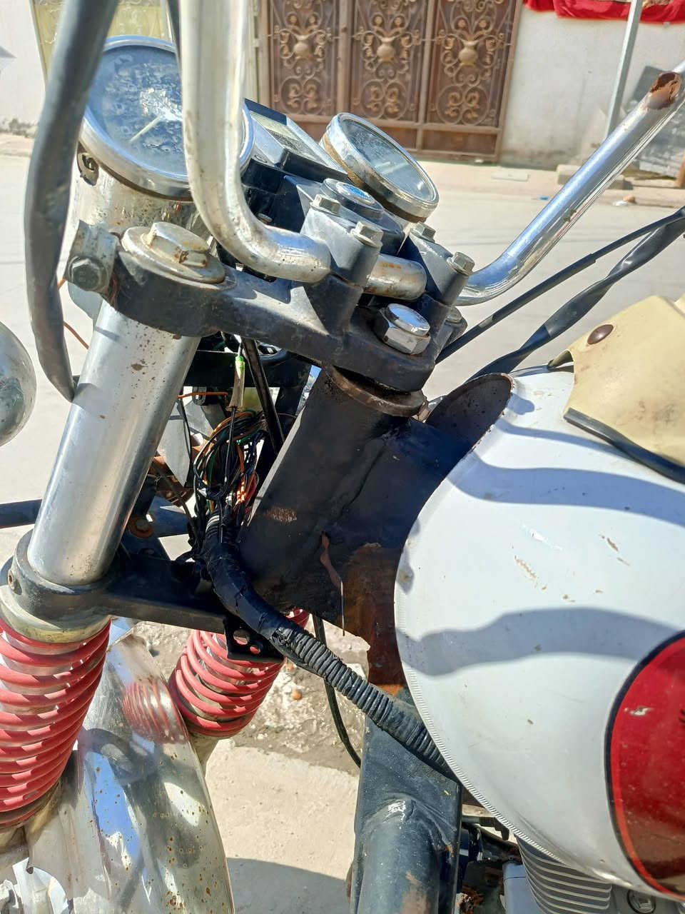 السلام عليكم ستوته مـ2016 محرك 2024 فول نشاط لا صرف ولا بخار ستوته نشطه ونضيفه مال بيت ركبه ملحوم سعر 650 وبيها مجال استفسار خاص او رقم ***********
