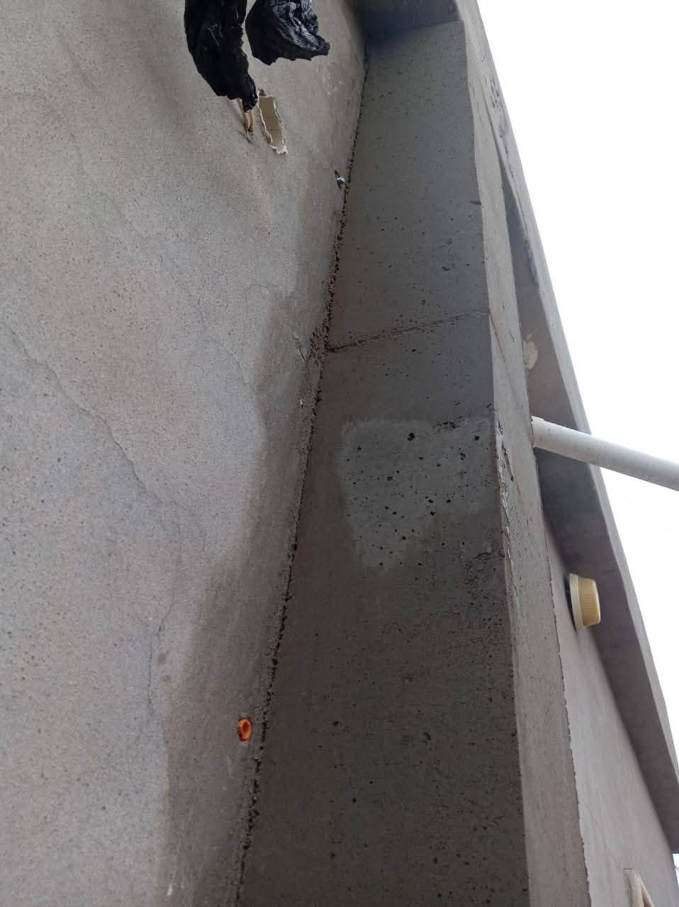 سلام عليكم يوجد قوالب صب دنگ نضام فيشر يعني ايتكسير ماكو بل حائط معا التسليح والصب  ***********
