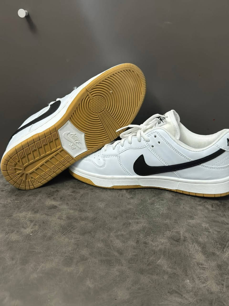 نظافه 99💯
نايك فيتنامي
قياس 41


**إذا كنت صاحب هذا الإعلان وتريد حذفه لأي سبب، رجاءا أرسل رسالة إلى الدعم الفني**