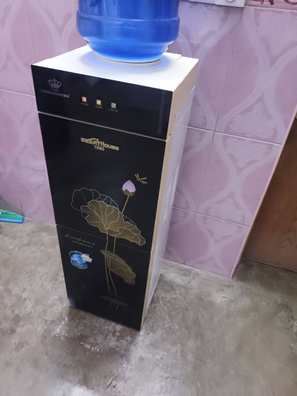 براد شغال شرط حار بارد ثلاجه كل عيب مابيه بشرط  سعر65 وبيه مجال مكاني كركوك حي عسكري شراي اتصل ***********
