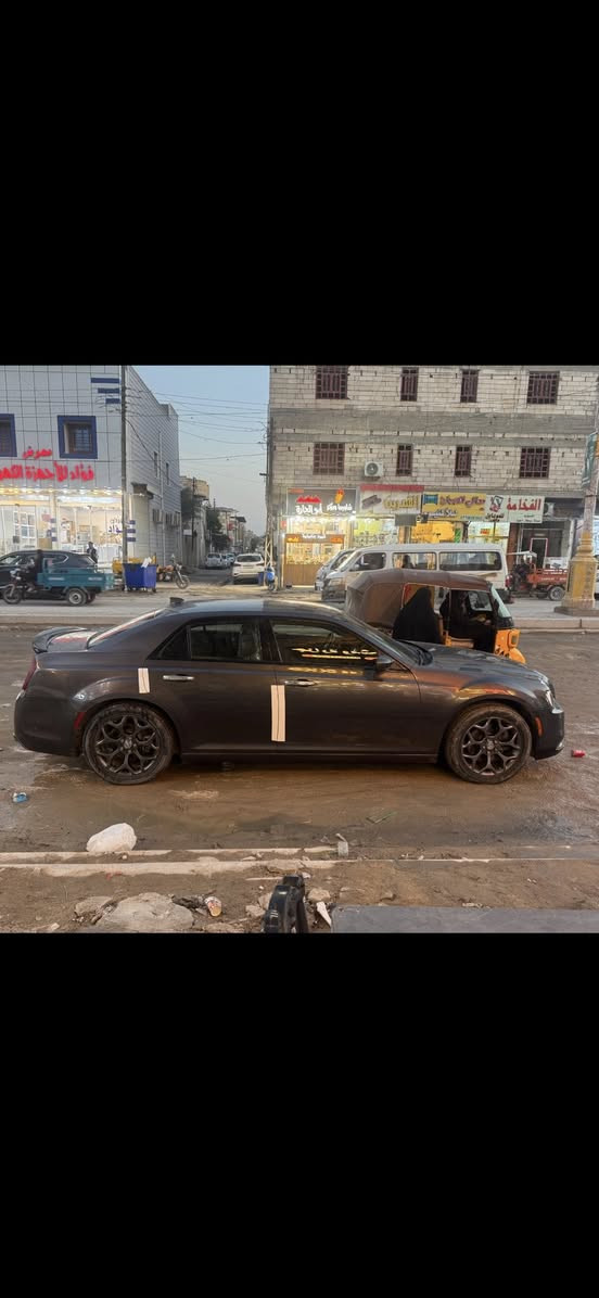 اوباما للبيع او المراوس رقم بصره  ابأسمي 16-17سياره جاهزه كير ماوس تحكم ستيرن شفتات كامرا خلفيه كشنات كهربائيه جهتين تخم تاير استخدام شخصي السياره فور ويل ملغي بيه 4 قطع صبغ مكاني البصره رقم الهاتف متوفر واتساب ***********
