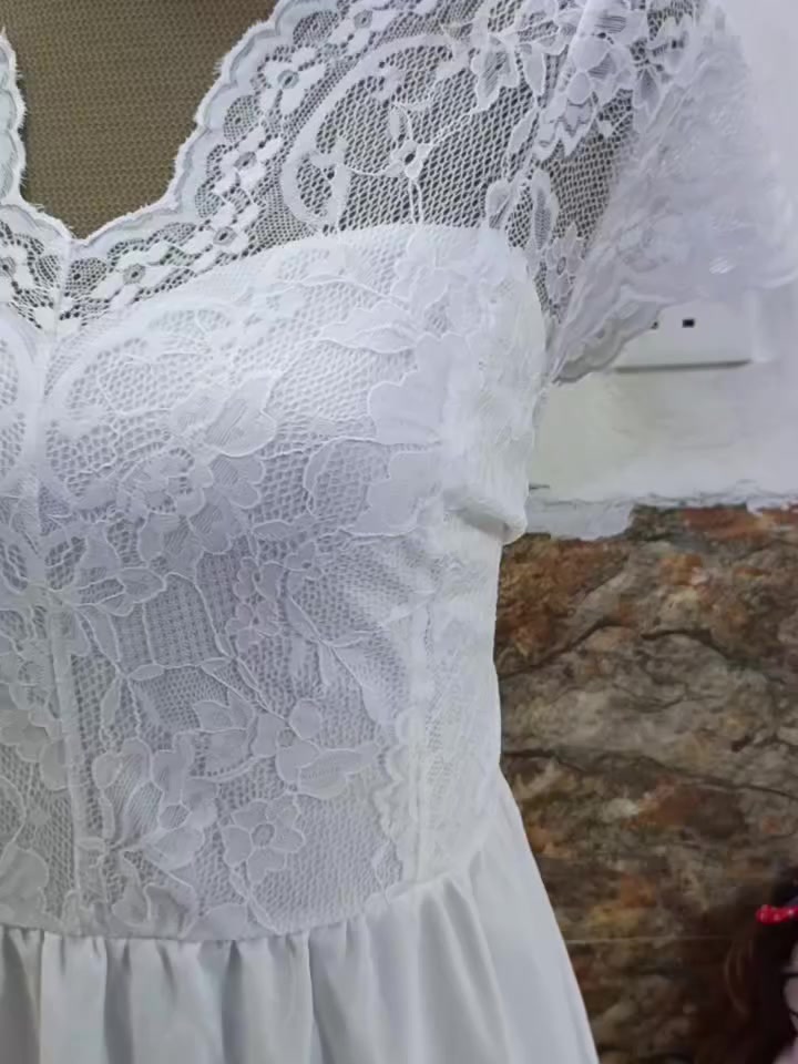 مرحبا بنات وفرت الكم قطع لانجري وفساتين وملابس اوربيه وشي ان وتوصيل الى جميع المحافظات 5 الالف فقط🔥واسعارنة جدا مناسبة 
سعر الفستان  8  آلاف فقططط


**إذا كنت صاحب هذا الإعلان وتريد حذفه لأي سبب، رجاءا أرسل رسالة إلى الدعم الفني**