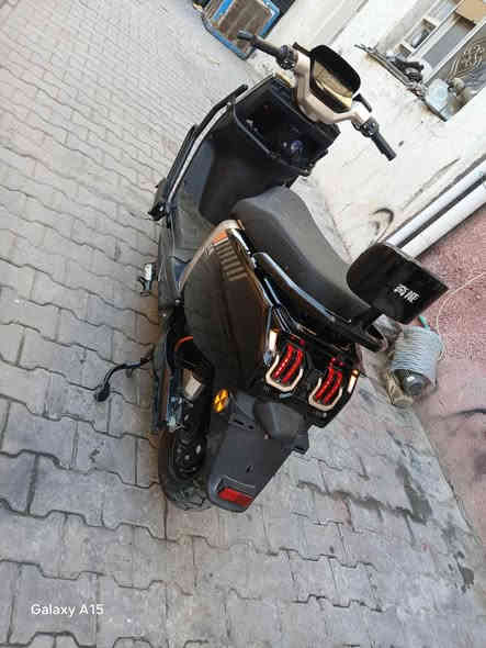 السلام عليكم دراجه شحن للبيع لحديث فول مواصفات نظام بارك نظام R السرعه 100 دراجه جديده مكفوله اي نقص مابيها السعر 750 الف العنوان بغداد الكرخ رقم *********** بغداد
