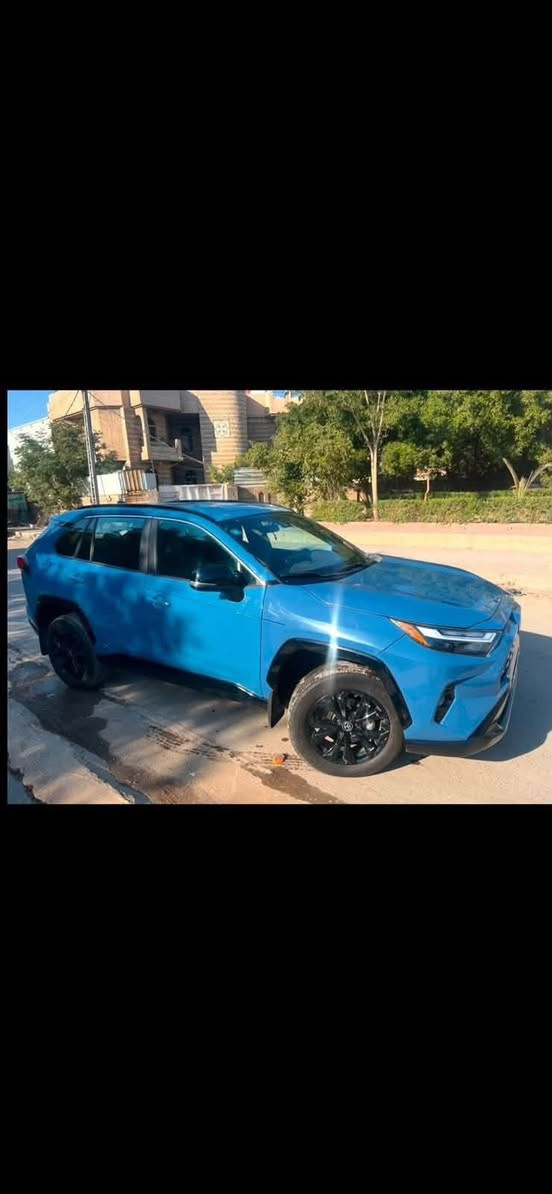 � للبيع | Toyota RAV4 Hybrid SE 2023 🚘
🔹 اللون: أزرق مميز 🫐
🔹 فئة SE
🔹 هايبرد + بنزين
🔹 تشغيل بصمة ودخول ذكي
🔹 كرسي السائق كهربائي
🔹 ترقيم بغداد جديد والسيارة باسمي

✅ سيارة مناسبة لمن يبحث عن RAV4 حديثة بسعر منافس مع توضيح كامل لحالتها.

الحالة:

* صبغ باب السائق مع الجاملغات الأمامية والبنيد.
* يوجد شاصي مع لغد جهة السائق (الفخذة).
* تعديل بالشاصي الأيمن.
* تعديل بارد بالجاملغ الخلفي جهة السائق.

💰 السعر: 170 ورقة وقابل للتفاوض بالمعقول.

📍 الموقع: بغداد – البياع

📞 للاستفسار: ***********

الرجاء التواصل للجادين فقط. �
