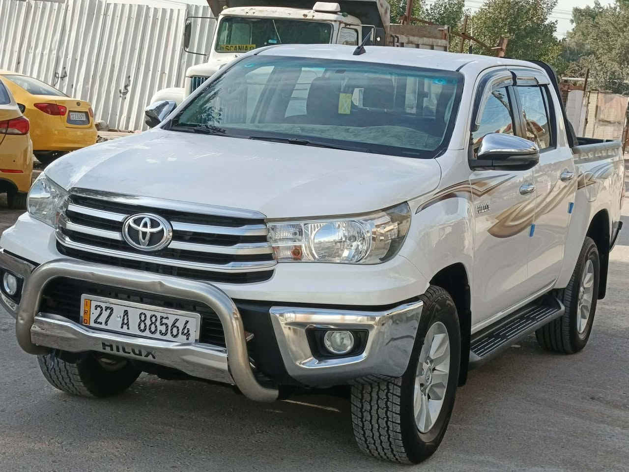 سلام عليكم بيكم هايلوكس 2018ساز 
كير اوتو وقود بانزين مكفولة كفاله عامه
رقم ذي قار بسمي،،***********
