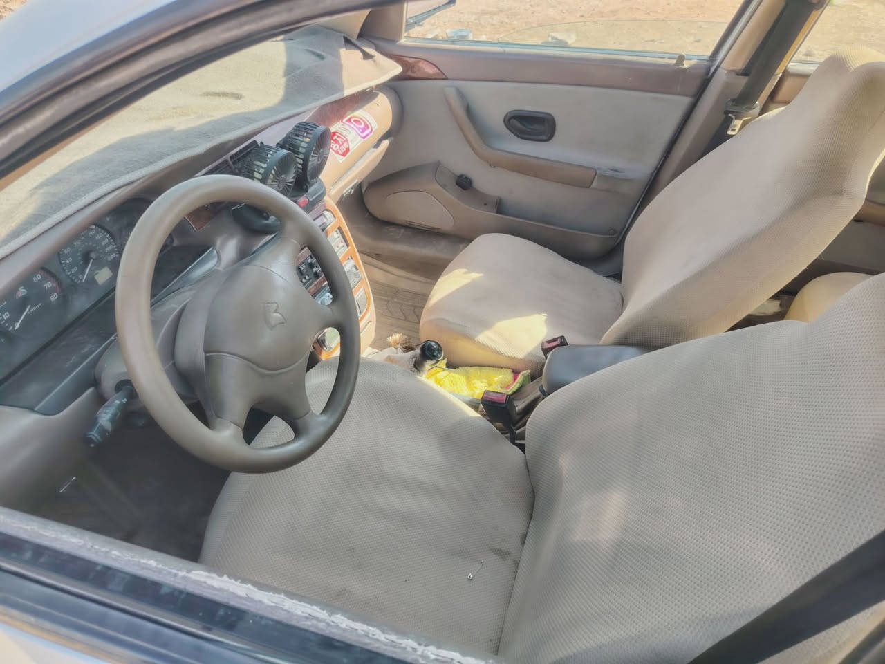 السلام عليكم
سمند رقم قادسيه سنويه ل ٢٧ مكانه بالديوانيه مكينه وكير وتبريد مشروطات.
السعر ٢٧ وبيه مجال.
***********
