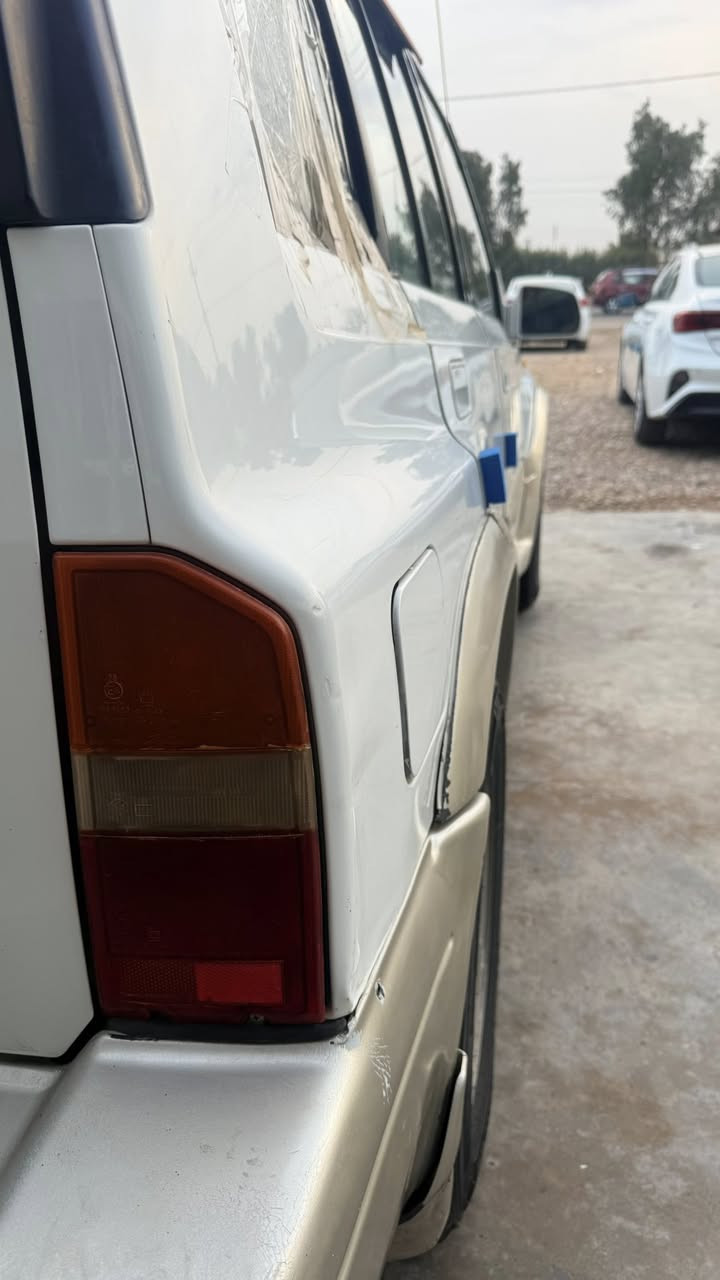 سلام عليكم
سوسوكي 96 كفاله  ع وضع شركه من صبغ المعجون 
مكينه 2000 سته سلندر 
رقم بغداد 
فور ويل كله شغال 
معروضه63وبيه مجال 
جاهزه  السياره 
الاستفسار 
***********
***********
