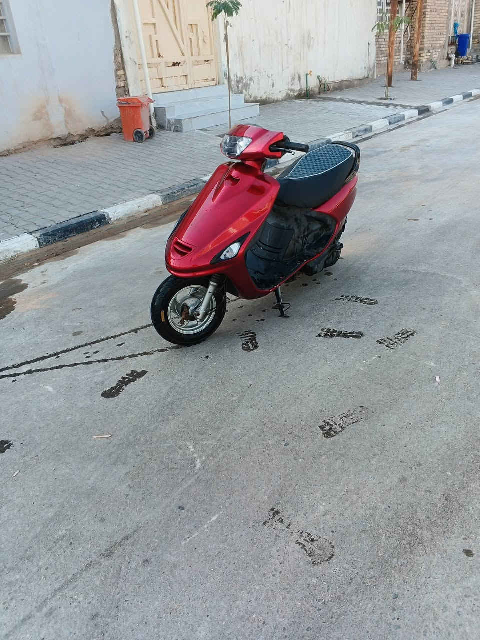 سلام عليكم دراجه للبيع نثيه مفتوحه بس شغل مضبوط دراجه كامله مكمله سرعه معدل فول محرك ناعم لادخن ولاتبخير دراجه نضيفه وشوفت عينك السعر 390 وبيه مجال للطيبين هذا رقمي ***********
مكاني النجف واني خادم
