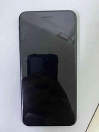 ايفون سفن بلاص ذاكره 128.بطاريه مبداله اصليه 100  نضافه90 بل ميه كلشي ...