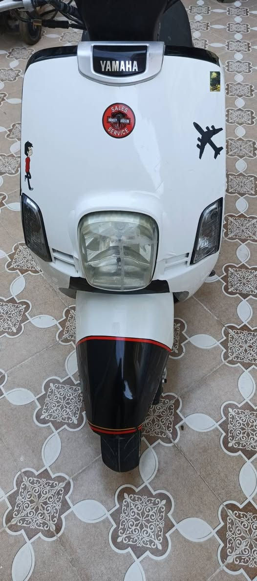‏سلام عليكم ماكس بوليس دراجه نظيفه ما مفتوحه بلاديه من الطول للطول🟢 مختمه داخل وخارج كله ويه المكينه سستم دمام 🔊بيه مكاني  بعقوبه بهرز🟠 ***********واتساب ومراوس حسب القناعه 🔴
