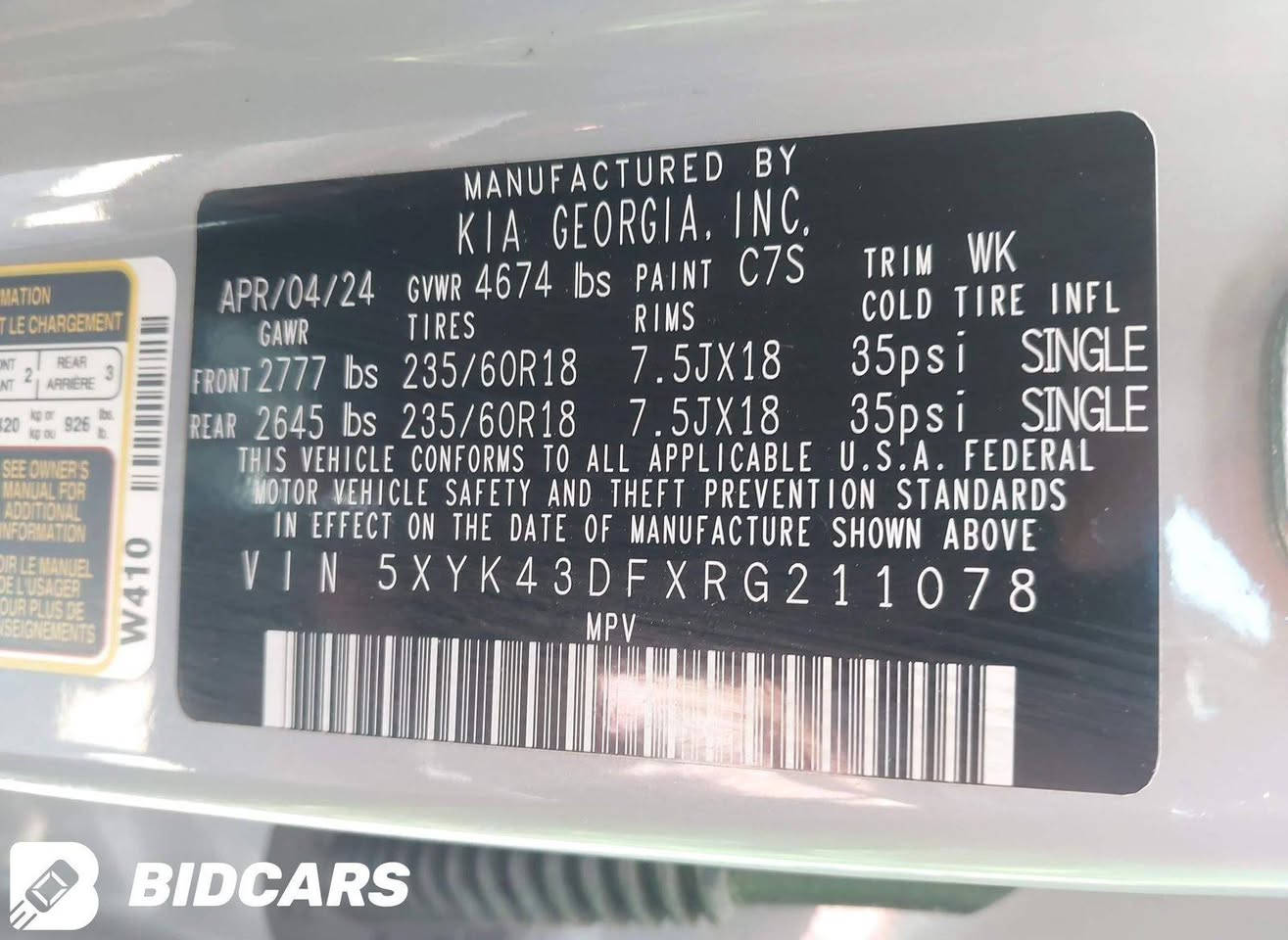 سلام عليكم سبورتج البيع 2024 سياره لون مميزا سمنتي سياره فوول واحد على واحد حادث قبقه جنطه باقي مكفول عام سعر 240 اتصال ***********
