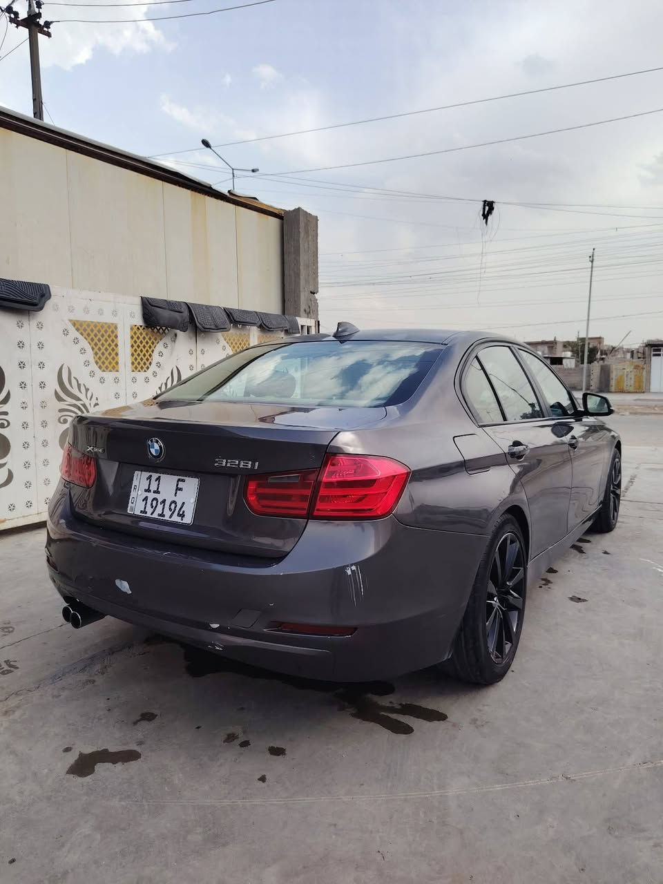 سلام عليكم من رخصت مدير الكروب BMW 2014 للبيع 328  اربعه سلندر تيربوا اسم    الموديل E20 فول    مواصفات ماكدر اثكرهن بالمنشور بدون حادث كلين صبغ حسام فقط اثر جراد السعر 130 للاستفسار ***********
