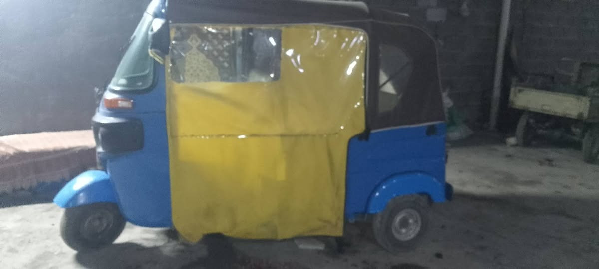 اسلام عليكم
تكتك للبيع مديل 21 رقم وسنوية عربي بأسمي 
سعرها 8 ملايين 
ما متواجد بالفيس 
رقم ***********
