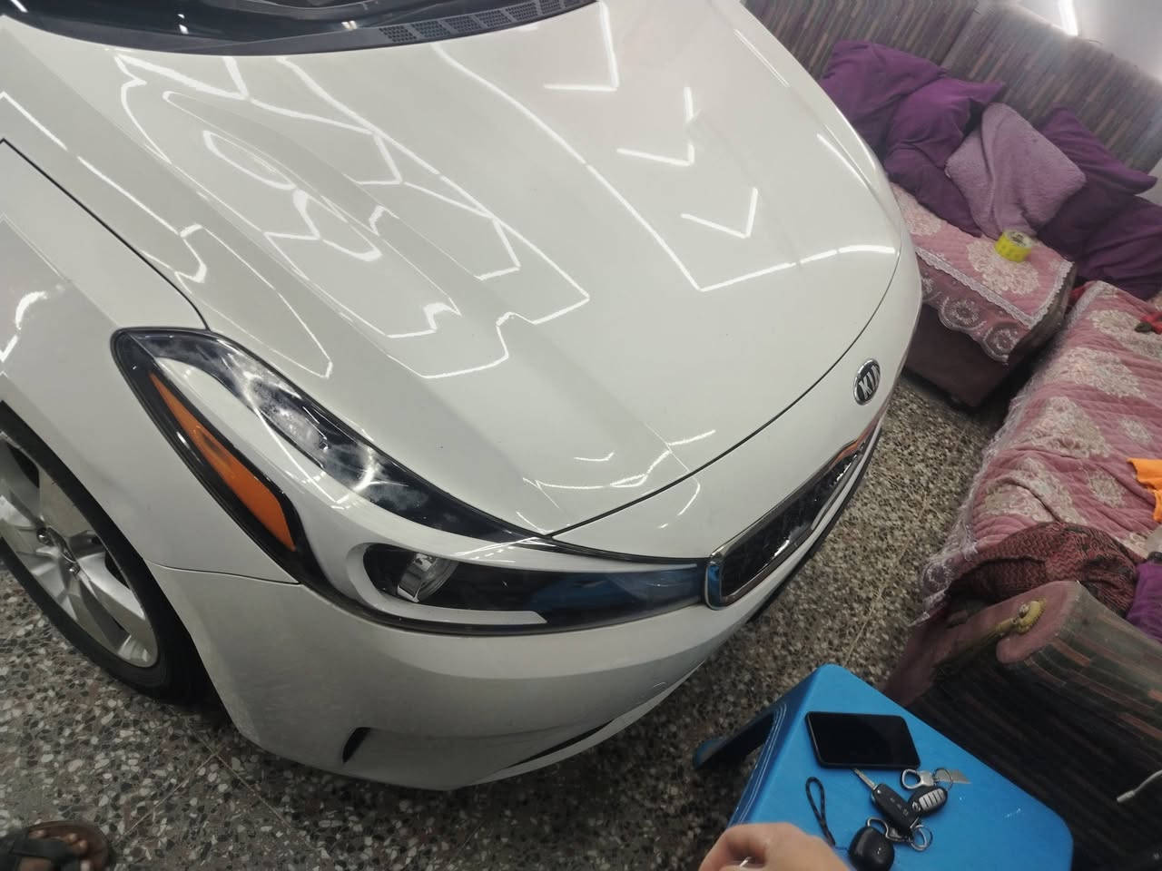 فورتي
2018
حادثهة قبق جنطة فقط مواصل الحوض امبدل او مصبوغ بيهة طخات بل دوسات سببهة نزلت الرصيف
بدون دواخل
بدون ايرباك 
تحكمات ستيرن
مثبت سرعة
حساسات خلفيه 
صدر امامي خلفي جديد
جامة امامية جديدة
باتري جديد
تخم تاير
داخلهة نضيف 
مشط جديد
مبولشة كاملة
شاشة+ كامرة
رقم اربيل الجديد شرط التحويل بسم عربي
نقصهة بس سايق كاملة والكمال لله
سعرها128 اوبيهة مجال بسيط
مكاني بغداد البياع ***********
