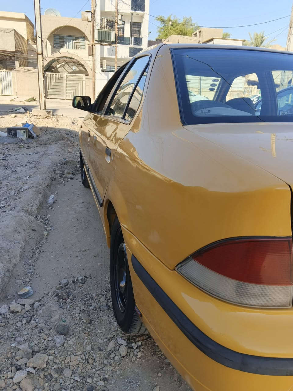 سلام عليكم حبايب كلبي سياره سمند للبيع موديل 10مصبوغه عام للجماليه مكينه جديده بلجيس ما صار شهر من شديتلها سياره حلوه جاهز من كلشي تبريد شغال يرادله بس غاز امانة الله سياره كبل لشارع رقمي متواجد واتساب *********** مكاني بغداد الدورة شارع 60 سعر 26 وبيها مجال بسيط
