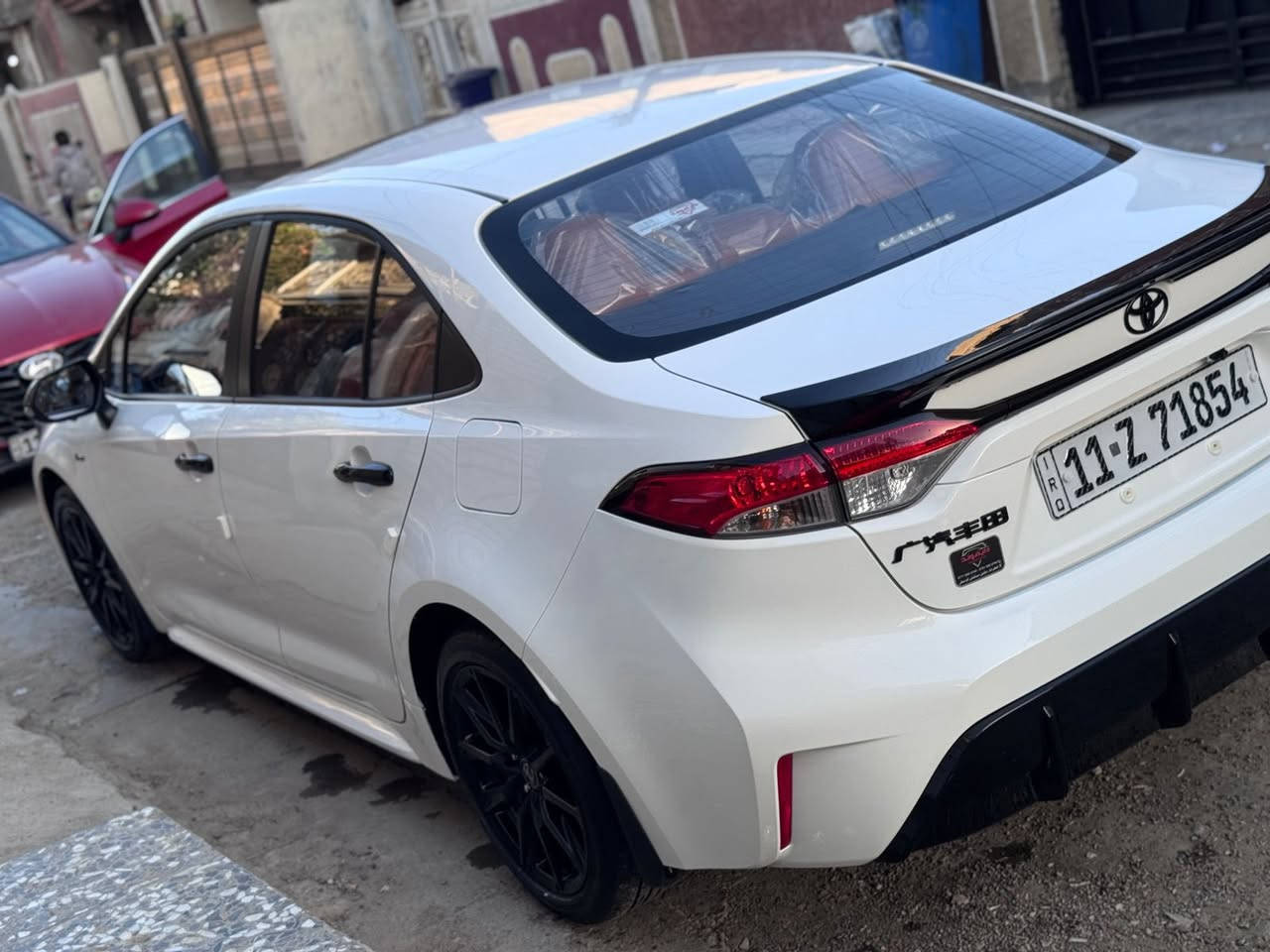 السلام عليكم للبيع كورولا هايبرد s موديل 2025السيارة ماشية 1700 السيارة فول اربع كاميرات 360 درجة السيارة مناقصهة كلشي مكفولة كفالة عامة السيارة اخت الزيرو مكاني بغداد الشعب السعر 25 مليون رقمي ***********
