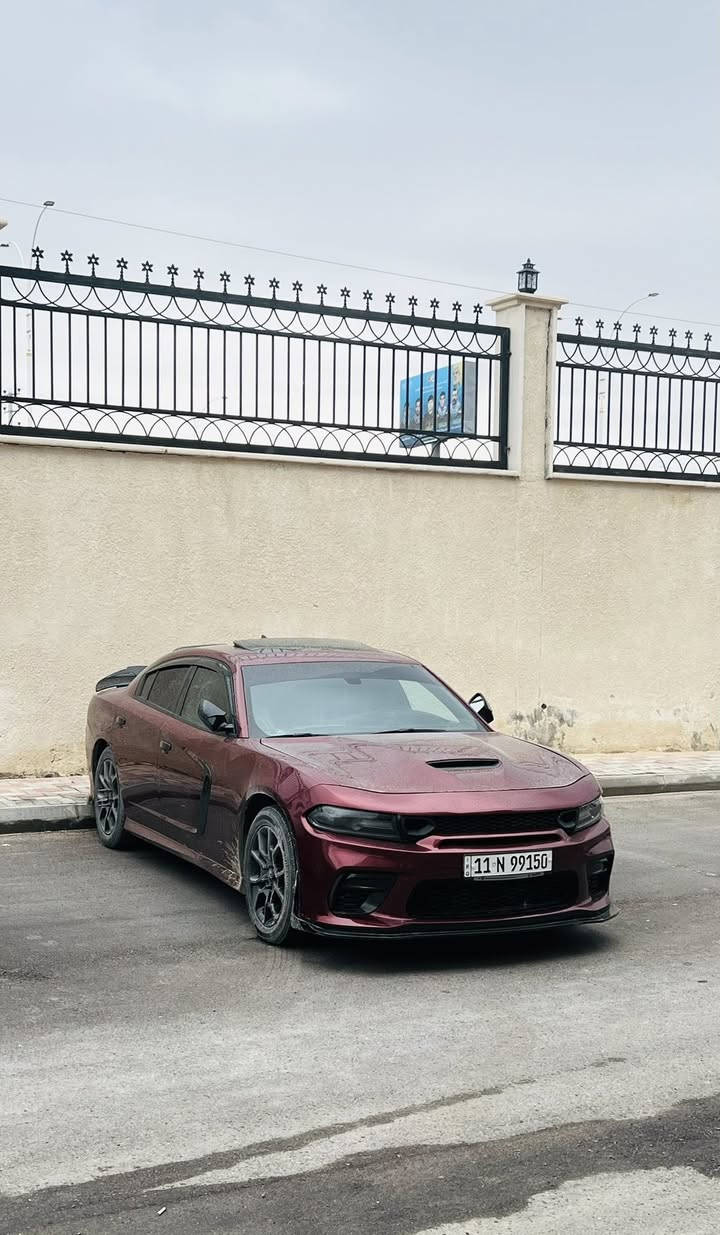 اسعد اللّٰه ايامكم ويجعلها سنة خير عليكم يارب الحلال للبيع دوج جارجر 2019 SXT Plus فور ويل (ملغي الفول ويل بالكامل ومبرمجه يم مصطفى ايكل) وارد كندي كلين تايتل داخله فقط جاملغ بالعراق جهة السايق فقط رادار امامي
رادار بلمري
مري عاكسة+هيترات+نقطة عمياء
ستيرن كهرباء + هيتر
كشنات كهرباء + تدفئة تبريد والخلفي تدفئة شاشة كاربلاي 
محرك 6 ستندر
ثلاجه داخليه
فتحة سقف 
سقف روز رايز
لد متغير الالوان
عين الشيطان العدسه
سستم كامل srt خارجي
ويل 18
بك لايت مزغرف 
ماشيه 150،000KM
السياره باسمي سنويه وهزه كامله
السماوه مركز المدينه سعرها 185 وبيها مجال


**إذا كنت صاحب هذا الإعلان وتريد حذفه لأي سبب، رجاءا أرسل رسالة إلى الدعم الفني**