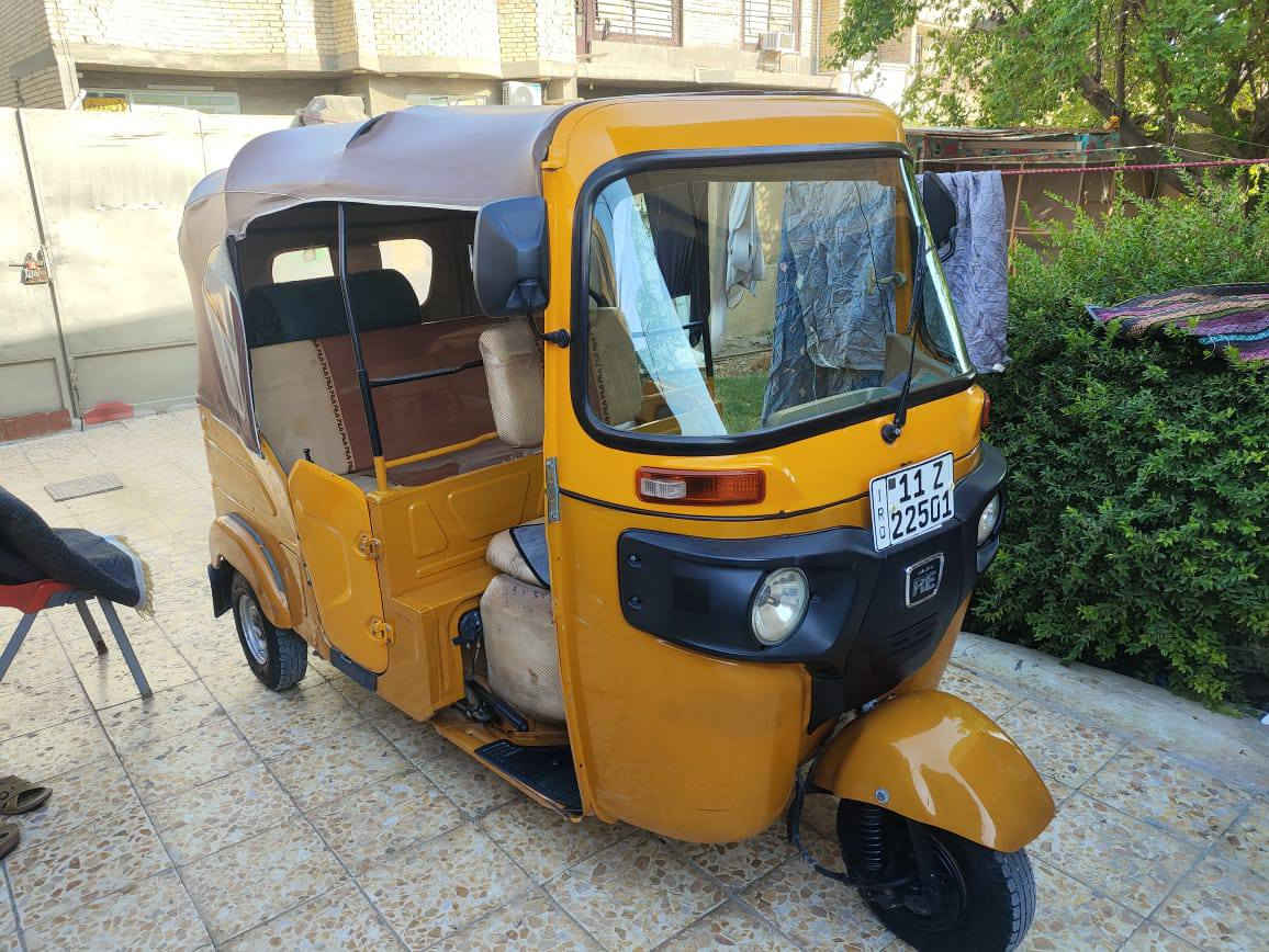 السلام عليكم تكتك 21شهر الثاني التكتك نضيفة كدام عينك مابيهة حار شكم ضربة بارد فقط التكتك خير من الله من ايدك للشارع السعر 7ونص متواجد واتساب *********** مو شراي لاتعبني
