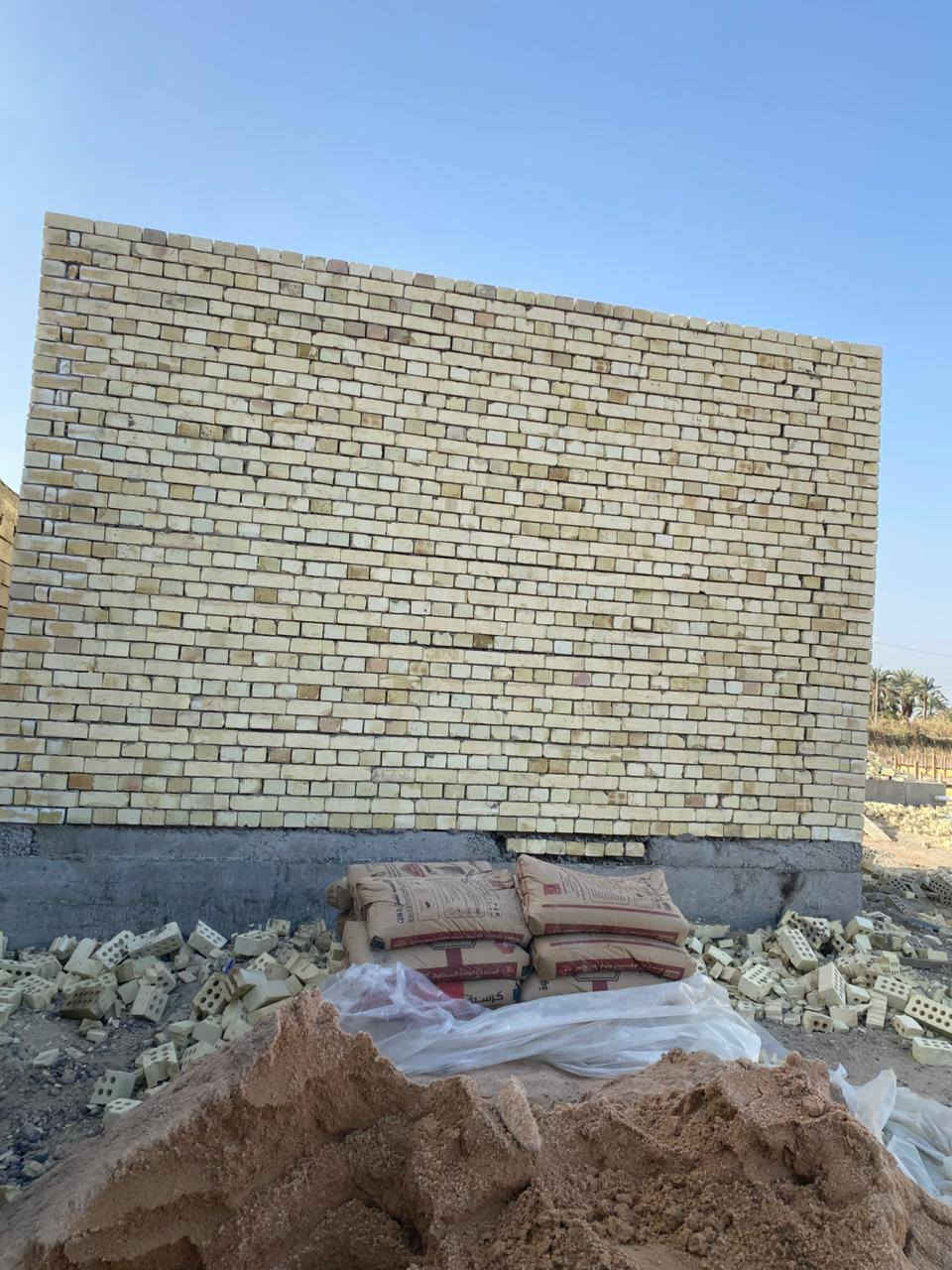 السلام عليكم
خلفات بناء2 متفرغين حاليا 
 شغل درجه اولى اي مكان في بغداد اشتغل على الدبل اوقطعي كادري كامل اني وعمالي وسكلتي وسيارتي يعني ما انتعب ابو البيت اهم شي عدنة رضة الله ثم رضة الزبون  سعار مناسبه*********** متواجد وتساب خلفات بناء2 
ابو علي للبناء الهندسي
