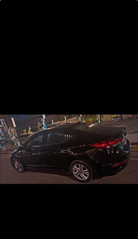 النترا 2017

السياره ناعمه 
جداً جداً 
محرك كير صدر درجه اولى 
تبريد ثلج
سياره كامل مواصفاتماعده الفتحه 
اربع قطع 
صبغ بدون 
دواخل وبدون ايرباك للجماليه تراي للشمال ناعمه جداً ماشيه 81 الف ميل مشيها قليل جداً صدر جديد تخم تاير جديد
رقم بغداد مكانها بغداد

السعر 100 ورقة $ بيها مجال

رقم راعيها ***********
