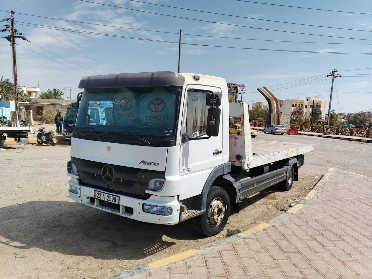 سلام عليكم  سيارة اتيكو موديل 2001 السياره محدثة بجم  تبريد شغال  والبدي 3 جكات وسعر 210 وبيه مجال قليل *********** ؟؟***********
