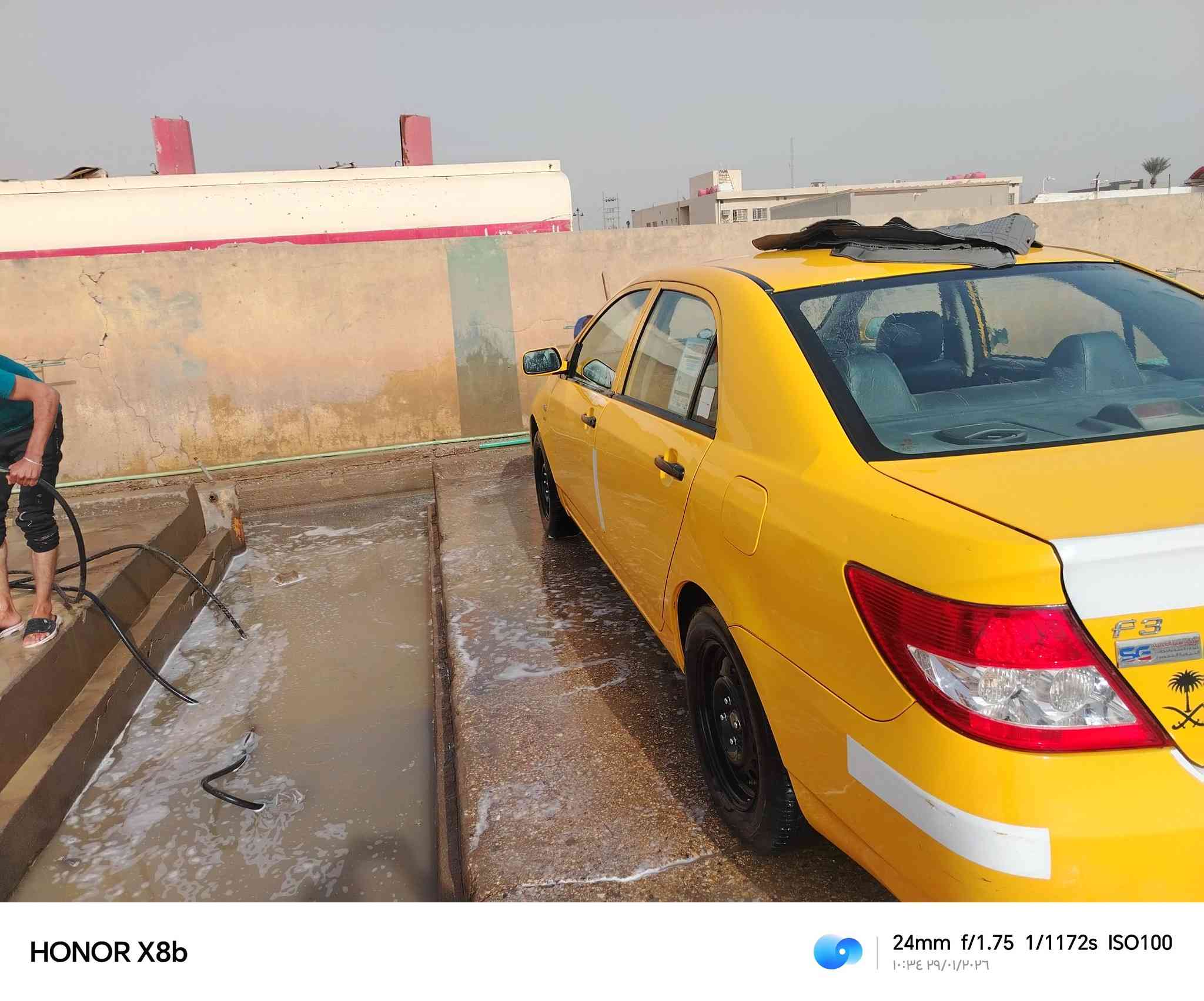 السلام عليكم
بيوايدي اف ٣
٢٠١٩ محجوزه بعد ٧ أشهر تنفك
رقم بغداد
مكفوله بس بيه جم شخط
وعفسه زغيره بجنطه
الاتصال ***********
***********
