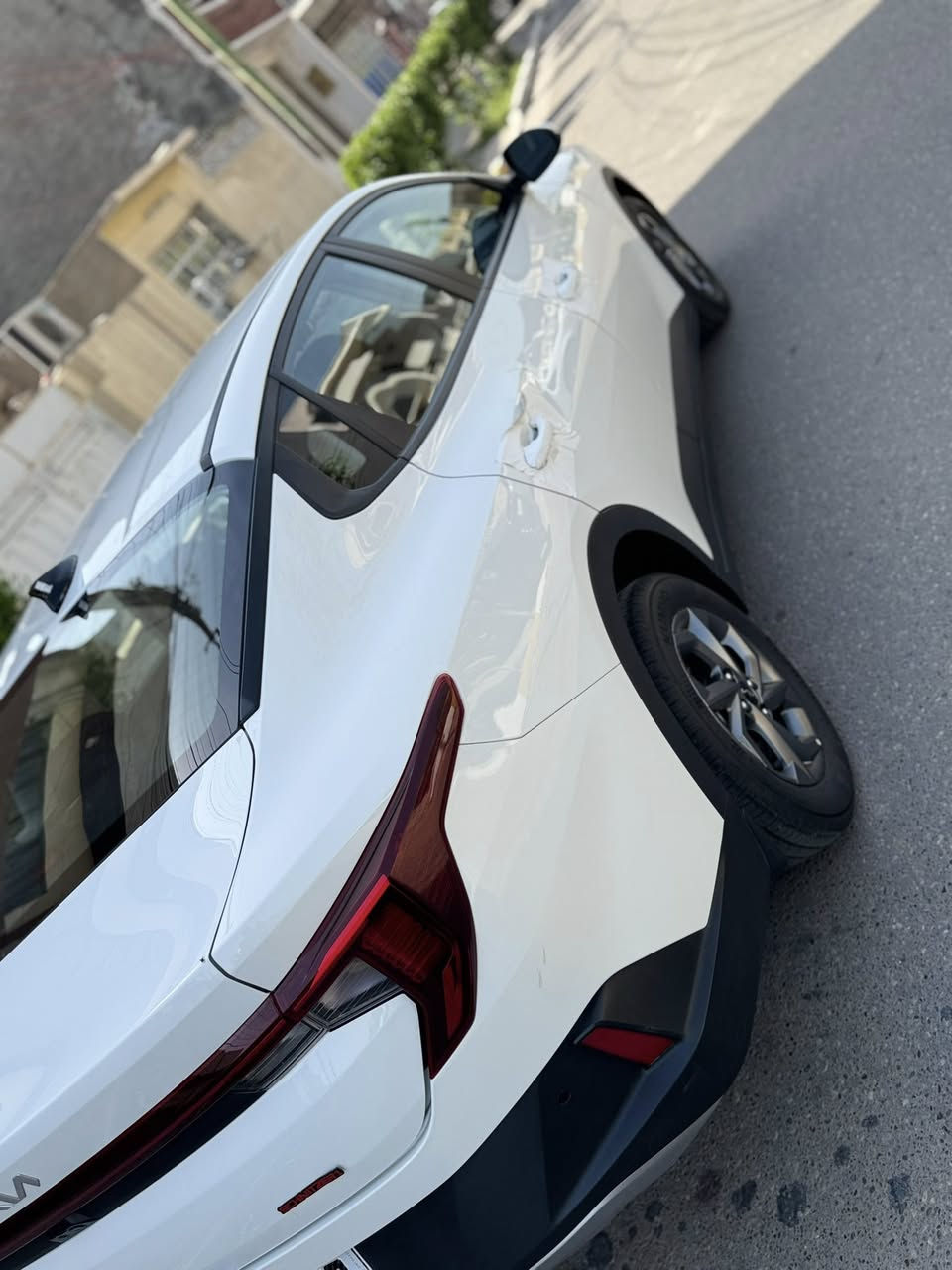 السلام عليكم كيا سيراتو تجميع كوري موديل ٢٤ ماشية ٧ الف وقابل للزيادة سياره جديده صار بيها حادث ومصلحه جاهزه وكامله تفاصيل اكثر ادخل خاص 
مكان سياره بغداد حي العامل 
***********
