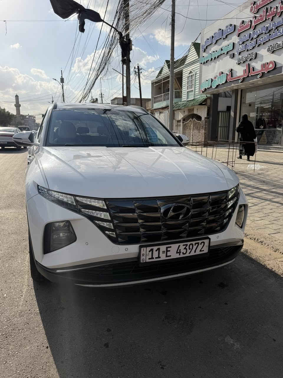 سلام عليكم اخوتي
توسان موديل 2024 فول مواصفات قمارة حديد سيارة مكفولة كفالة عامة سيارة ماشية 44 كيلو 
مكاني بغداد  الرقم ***********
السعر 220 ورقة 
سيارة بسمي تحويل ثاني يوم سونار موجود
