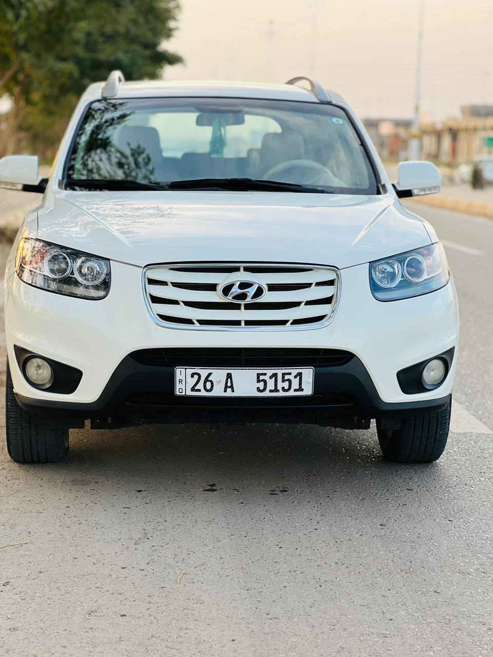 السلام عليكم للبيع هونداي سنتافيا خليجي موديل2012  رقم صلاح الدين الدولي تحويل مباشر سياره مكفوله كفاله عامه من الضربه والصبغ والتبديل عله وضع الشركه   مكينه 6سلندر   مكفوله من كلشي على وضع الشركه شرط الفحص جاهزه تخم تاير تبريد ثلج حداديه خلفي امامي 100ب100 مواصفات 7راكب5ويل كب 3قطع تبريد  اشاره بل مري +شفط حاجب ليت عدسه بلوجكتر  السياره كله على وضع الشركه
السعر ١٦٠ وبيه مجال مكان السيآره صلاح الدين بلد الاستفسار اكثر الاتصال ع رقم ***********
