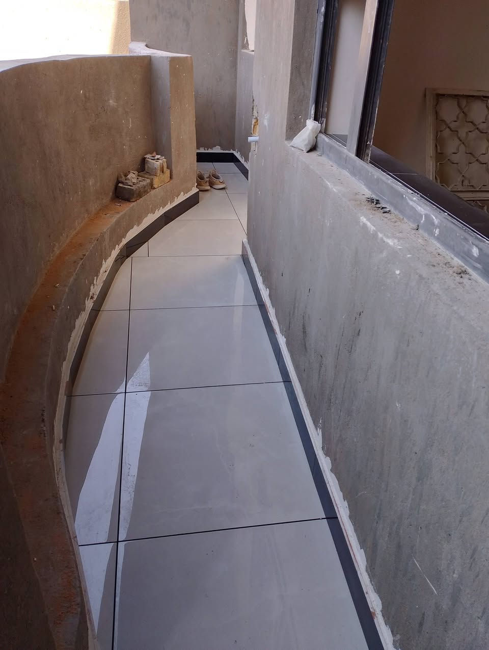 ختصاصنا #تطبيك #ارضيات #بورسلين مرمر #كرانيت #كاشي #ألواح #بورسلين #بايات عدل ودائري  سيراميك ضمان بالعمل والتزام .عملنا فقط في بغداد 
*********** ابو ولايه علي
