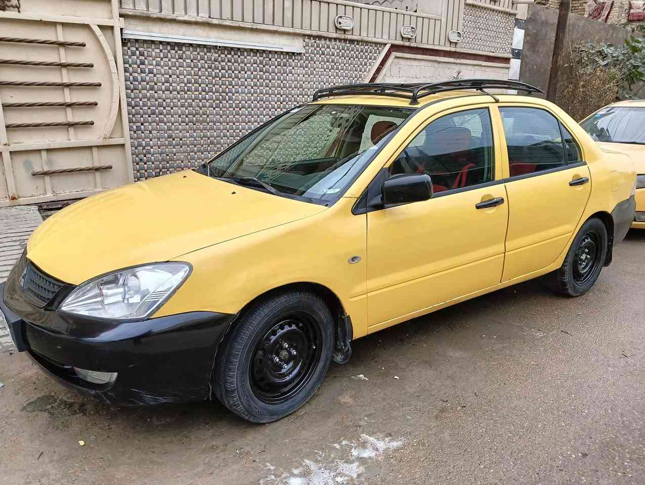 السلام عليكم لانسر ٢٠١٠ للبيع السياره بحاله جيده جدا بدون تبديل اي قطعه السعر ٧٥ ورقه بيهه مجال للشراي للاتصال *********** موجود واتساب بغداد حي البتول
