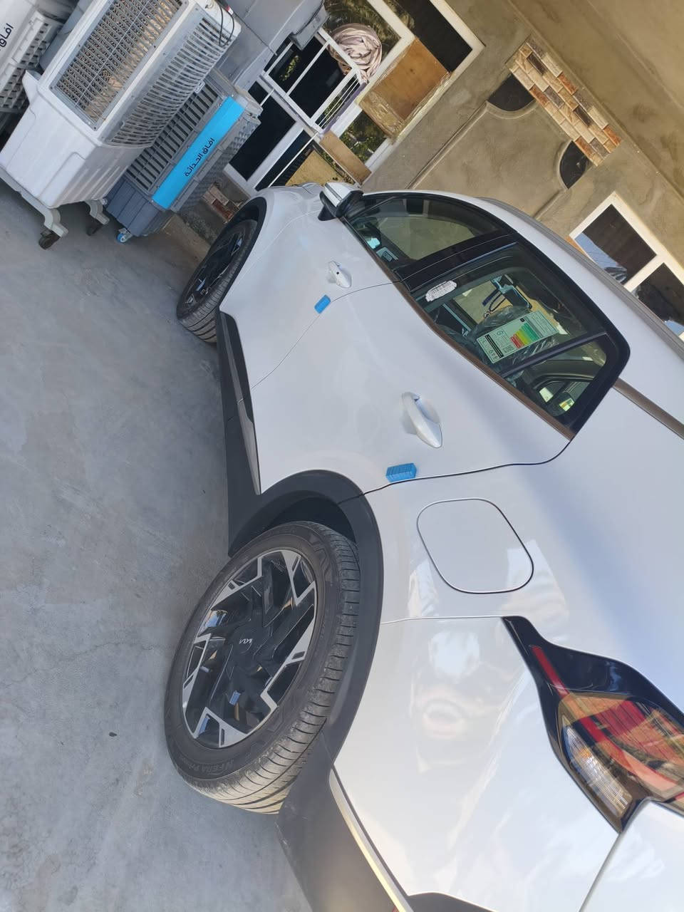 السلام عليكم ورحمه الله وبركاته للبيع سياره
كفاله عامه
سبورتج 25 خليجي ماشيه 5000 الدولية
 المواصفات ••••
فول مواصفات عدا البنوراما والجلد
ام دوشمه ارضيه والكراسي
✅تشغيل بصمة 
✅ تشغيل عن بعد
✅كراسي كهرباء
✅جنطة كهرباء
✅تدفئة بالكراسي 
✅تدفئة بالستيرن 
✅سايدبريك دكمة 
✅شفتات كير سبورت بالستيرن
✅محرك سعة 2000 سي سي
✅شاشة تعمل بنظام بلي كار نفيكيشن  
✅ويل حجم 19
✅الشباك الامامي بلاك بيانو 
✅حساسات امامي خلفي 
✅كامرة دوارة
✅اوتو هولد 
✅درايف مود
✅مانع انحدار
✅مانع انزلاق
✅ تحكمات الستيرن جهتين
✅ شفتات كير بالستيرن  
✅شحن وايرليس 
✅المري الجانبية طي وفتح كهرباء 
✅مع اشارة جانبية بالمراة
✅لايت زنون عالي ناصي 
✅لد ليزري امامي نهاري
✅بك لايت لد 
🟢 ضمان الدولية 5 سنوات 
🟢 اول تبديله دهن بعد ثلاثه تبديله دهن على الشركه 
السعر (247)$ وبيهه مجال قليل 
مكاني بغداد ابو غريب وهاذا رقمي
***********
