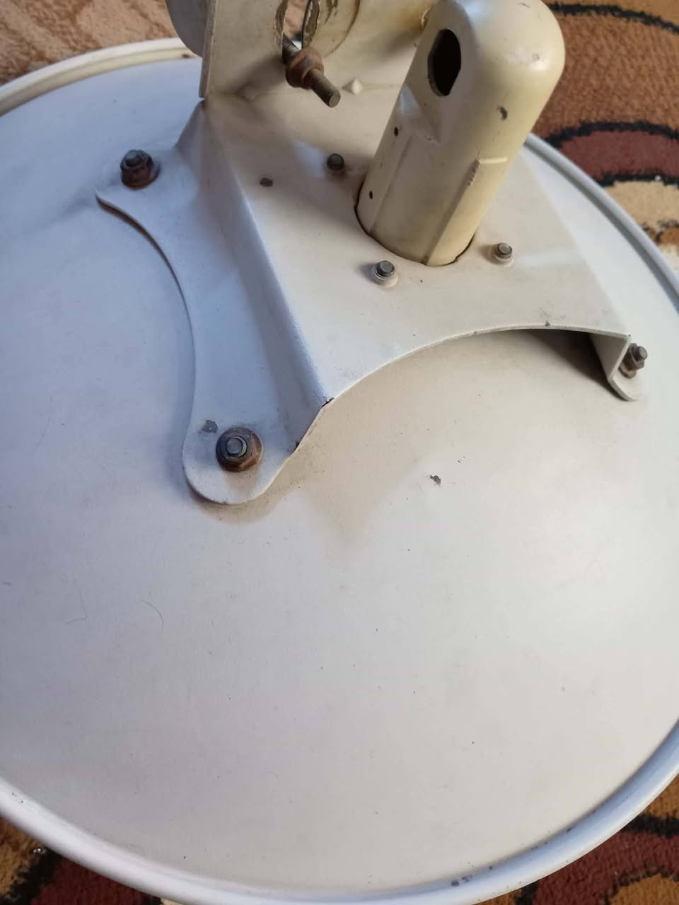 برج نت ..النانو بيه كسر بس شرط شغال وبيه اشارة
السعر 30
عنوان الانتصار شارع 60 قرب اسواق الخضراء
***********
