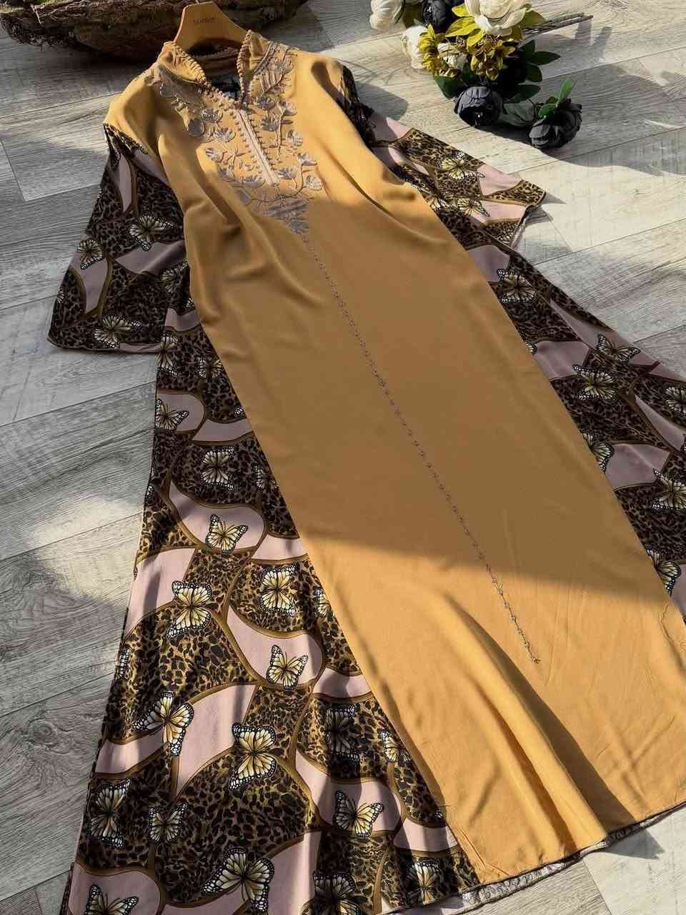 #تكــــــــــرااارر_جمااااال_____وووووصـــــــــــل
#دشداشة كشمير بنعومة فاخرة ✨
لون راقي وتطريز ناعم يبرز الأنوثة بذوق هادئ🌸🦋
قصة مريحة مع شدّة خصر تعطي شكل أنيق ومرتب🐅🙂
القياسات _2xl_3xl_4xl_5xl🙂🤍
#سعـــــــــــــــــــــر15
يوجد توصيل داخل المسيب الفين دينار 
يوجد توصيل محافظات


**إذا كنت صاحب هذا الإعلان وتريد حذفه لأي سبب، رجاءا أرسل رسالة إلى الدعم الفني**