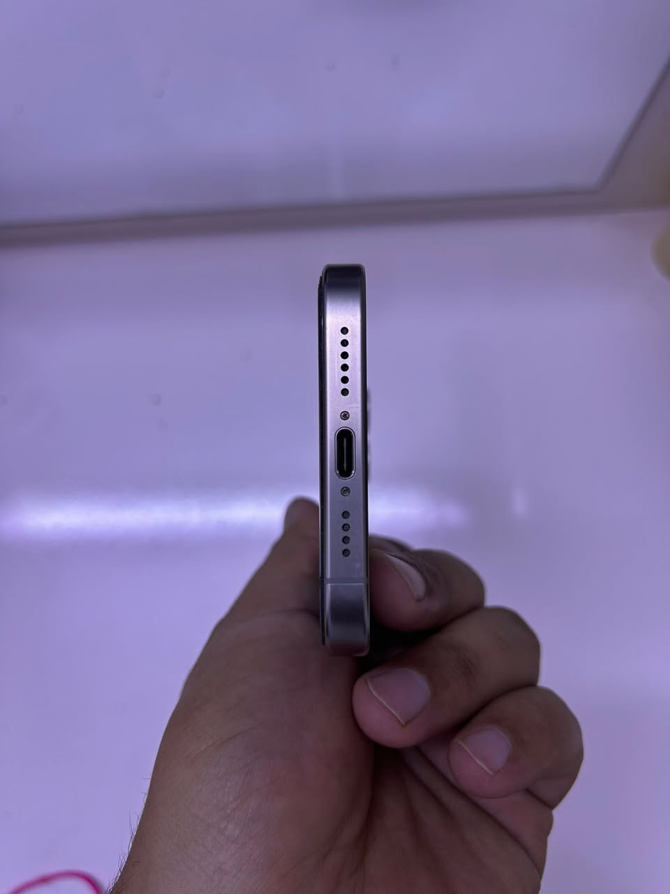 ايفون pro max 15 للبيع
التفاصيل 📊

- ايفون 15 برو ماكس تيتانيوم 

- نظافة  100‎%‎ مثل ما موضح بالصور 

- الكارتونة مالته موجودة 

- انطيك وياه شاحنة  و6 حافظات كڤر 

- نسخة الشرق الاوسط  

- الجهاز بدون اي صيانة 

- الذاكرة 256 كيگا 

- السعر 950 الف وبيه مجال قليل 

- العنوان، بغداد ، العبيدي

-   تواصل واتساب ‭***********‬
