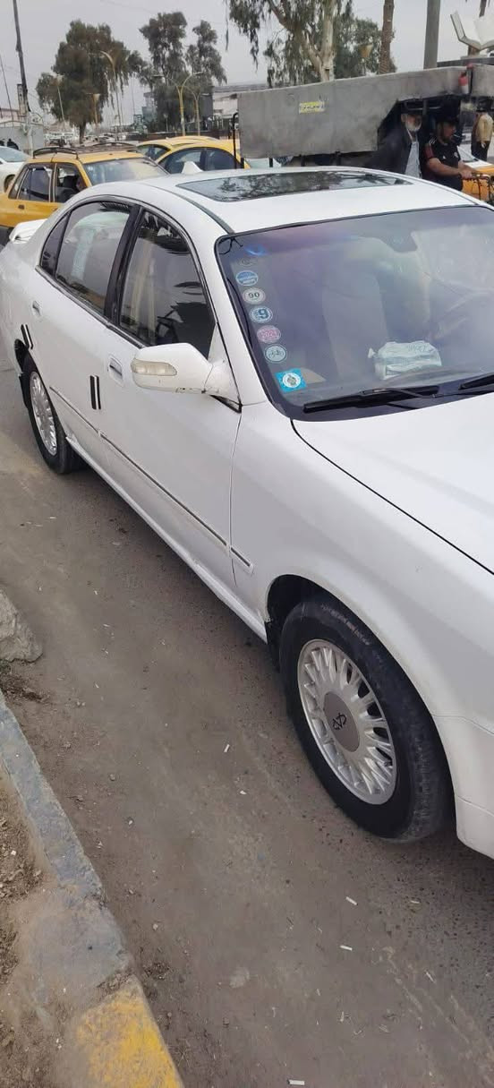 شيري استرا 2012 كير محرك بلادي مامحور كير ميكانيك 
تبريد شغال كهربائيات شغالة غرفتها نظيفة
شاشة كاميرا رقمها انكليزي مشروع وطني هزة متحتاج تحويل مباشر سعر 46 بيها مجال  مكاني بغداد المدائن واتساب متوفر ***********
