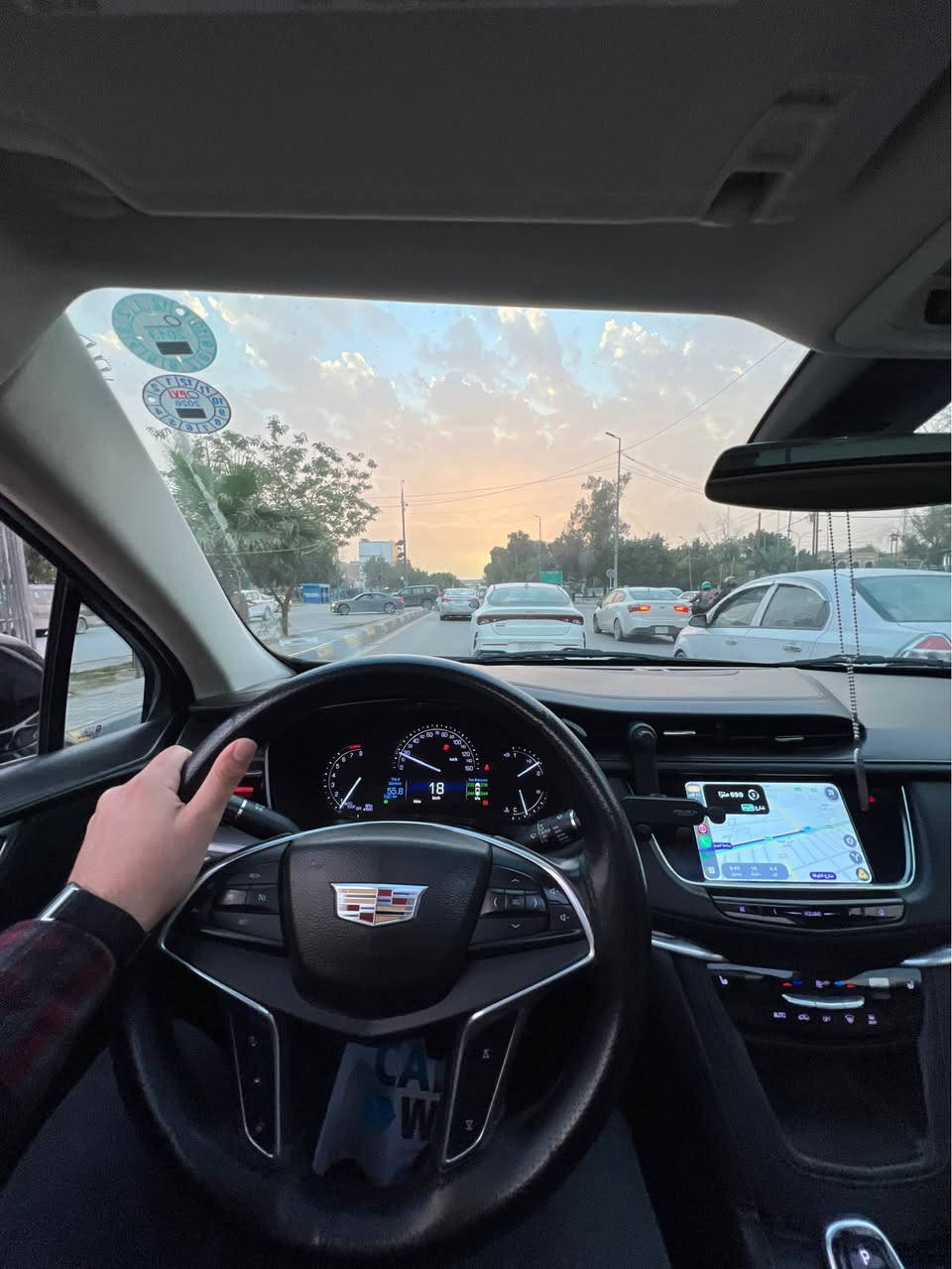 كاديلاك XT5 لكجري 2017 ✨
فول مواصفات 
🔥 محرك 3.6 لتر V6 – 310 حصان
🛋️ 5 مقاعد ومقصورة فخمة

🔹بانوراما 
🔹 شاشة معلومات عالية
🔹 Apple CarPlay و Android Auto
🔹 نظام صوت Bose
🔹 حساسات  امامي خلفي وكاميرا خلفية
🔹 ويل 18
🔹ستيرن تدفئة
🔹كشنات تدفئة
🔹جنطة خلفي كهرباء 
🔹رادار تفاعلي ومثبت سرعة 
📌 سيارة نظيفة، جاهزة، ومكفولة من كل شي حلة, بابل


**إذا كنت صاحب هذا الإعلان وتريد حذفه لأي سبب، رجاءا أرسل رسالة إلى الدعم الفني**