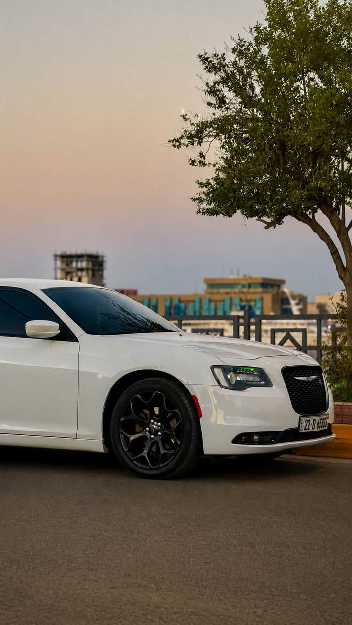 سلام عليكم
اوباما 2019 s300 للبيع كلين تايتل كفاله من الصبغ والتبديل  بيها بارد محرك V6 3600
رقم اربيل
مواصفات فول عدا البانوراما
شفتات ستيرن 
سستم صوت الباين
ويل حجم 20
نظام سبورت
كشنات جلد حضن 
تشغيل عن بعد 
باقي المواصفات معروفه
حداديه جديده تبريد وتدفئه
سعرها 285 وبيها مجال 
سياره جديده ونضيفه احلا من الصور 
مكاني بصرة شط العرب
***********
