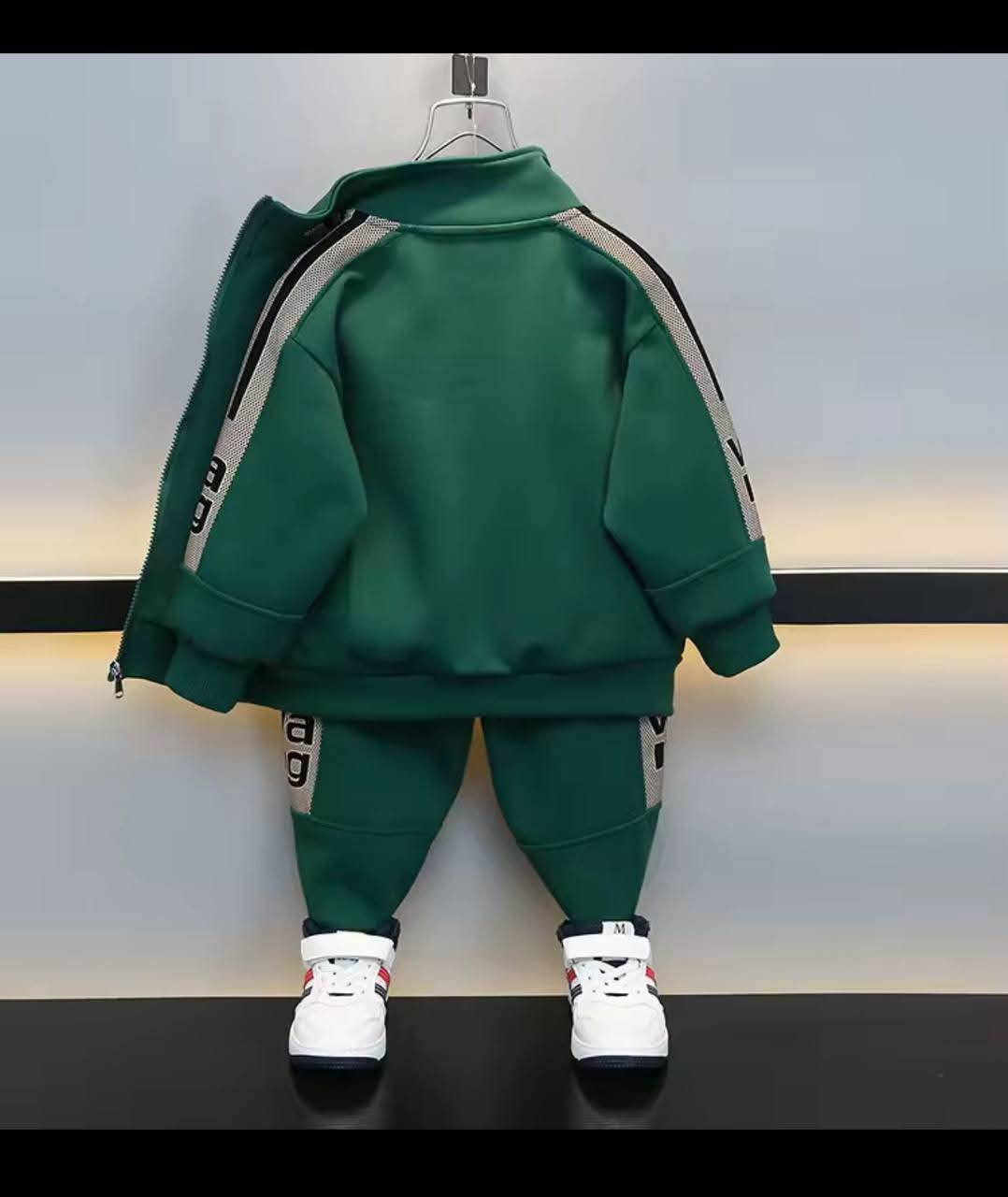 بسم آلَلَهّ توكلنا على الله 
أّلَلَهّـمً صّـلَ عٌلَى مًحًمًدٍ وٌآلَ مًحًمًدٍ 🧿🌹

اجمل الموديلات بهاري  لعام  (2026)  اسعارنا لا تقبل
 المنافسه وإسمنا خير عنوان❣️

طقم  ولادي 3  قطعه   براند ستندر طبي 

قياسات 1سنه 5 الى سنه 

عنوان شارع اللهيبات ملاسق جامع الرحمان مجمع انسبلك
 العائلي الحيره للاستفسار وتساب‏‪***********
  قناة  ال تلي https://t.me/ansablk
