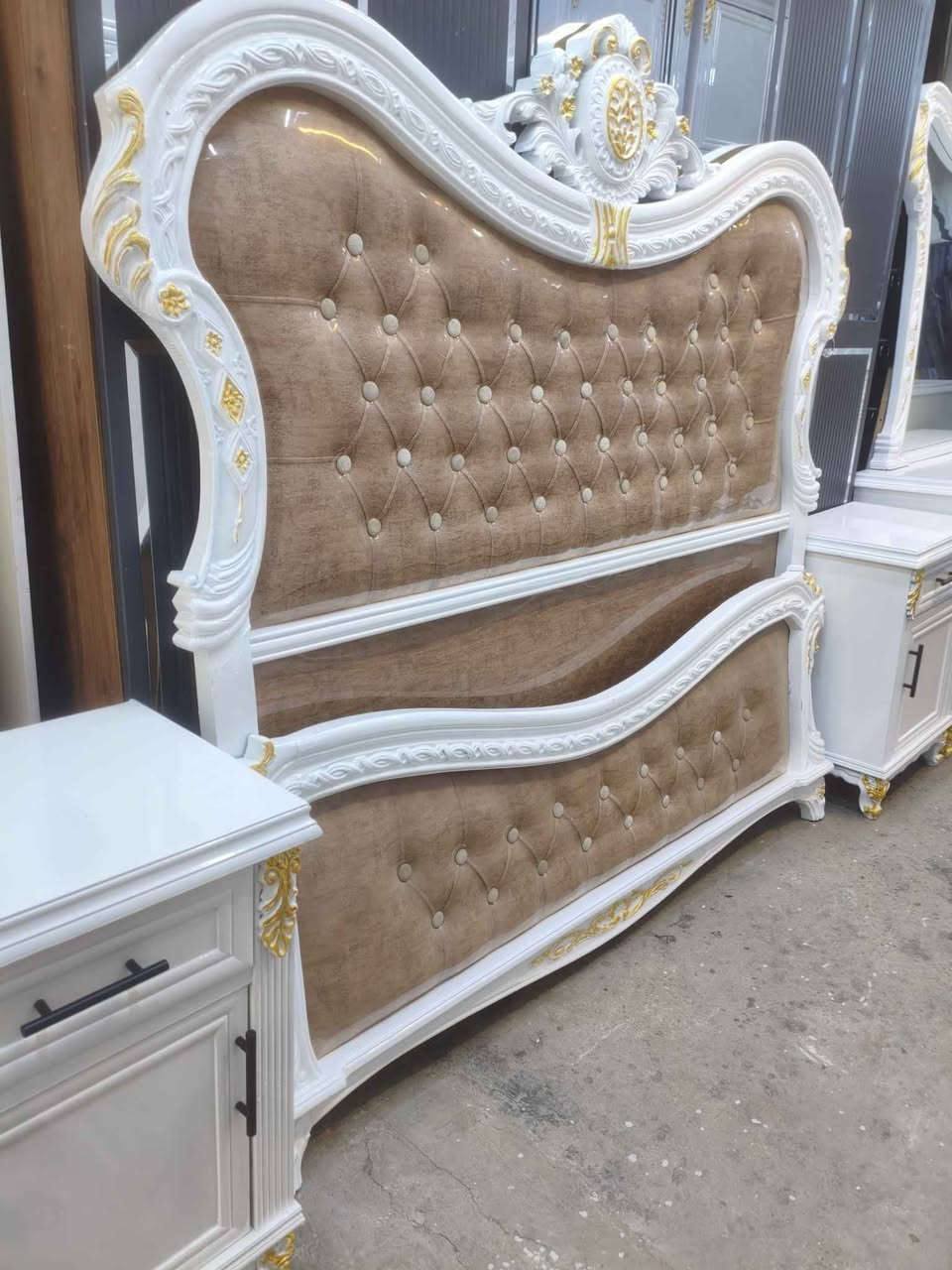 غرفه نوم صاج عراقي بغداد, العراق


**إذا كنت صاحب هذا الإعلان وتريد حذفه لأي سبب، رجاءا أرسل رسالة إلى الدعم الفني**