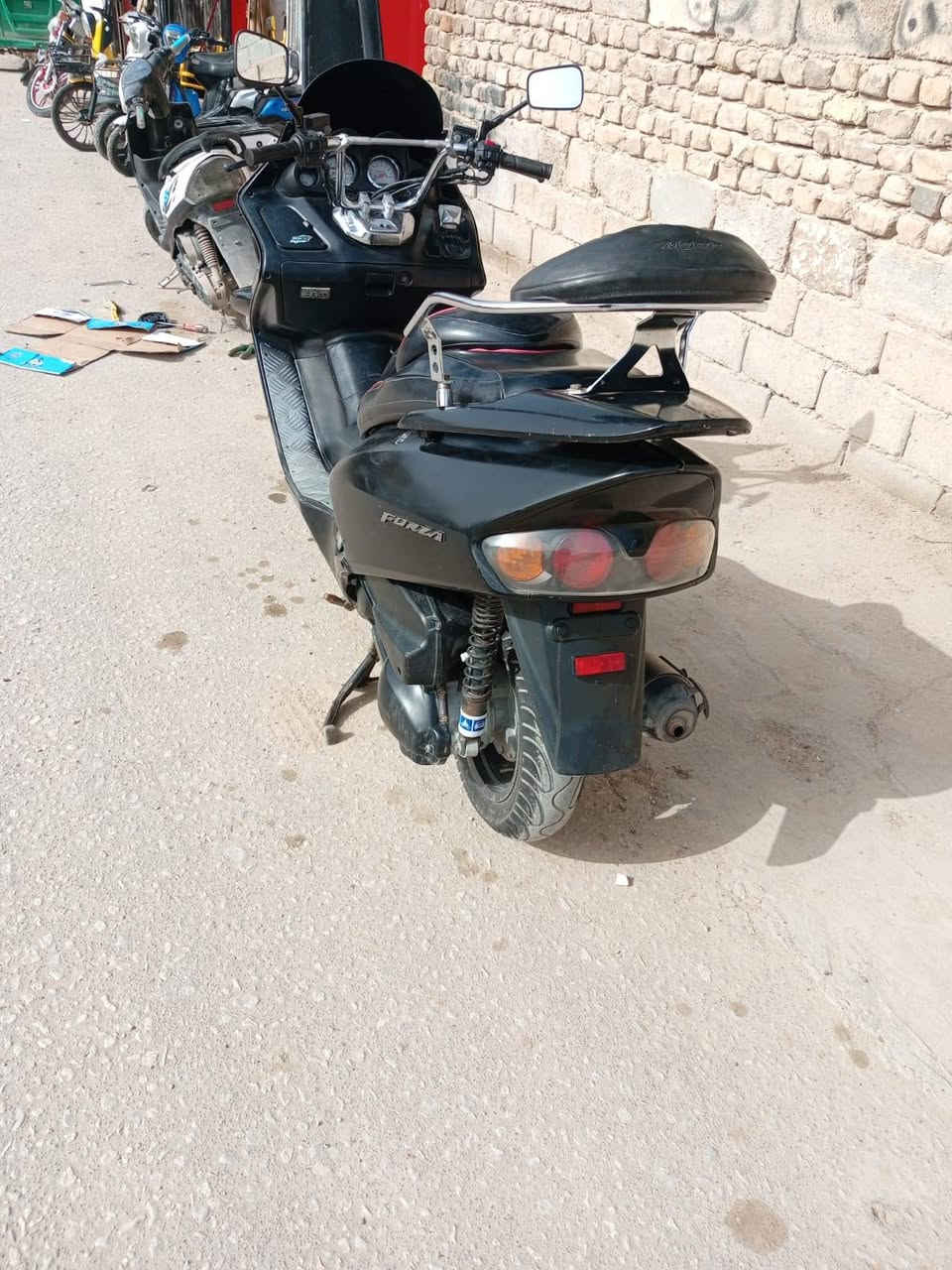 للبيع فورزه 06 دراجه كامله كهربائيات مكينه  السعر 650 وبيه مجال الأستفسار ***********
